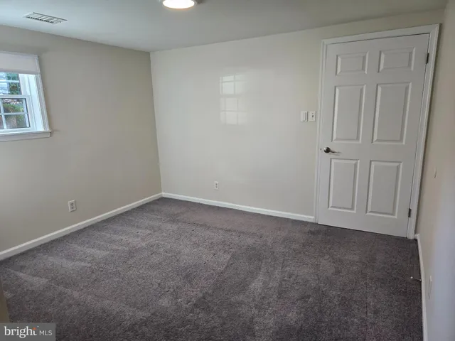 $1,300 | 341 South 26th Street, Unit B, Purcellville, VA 20132