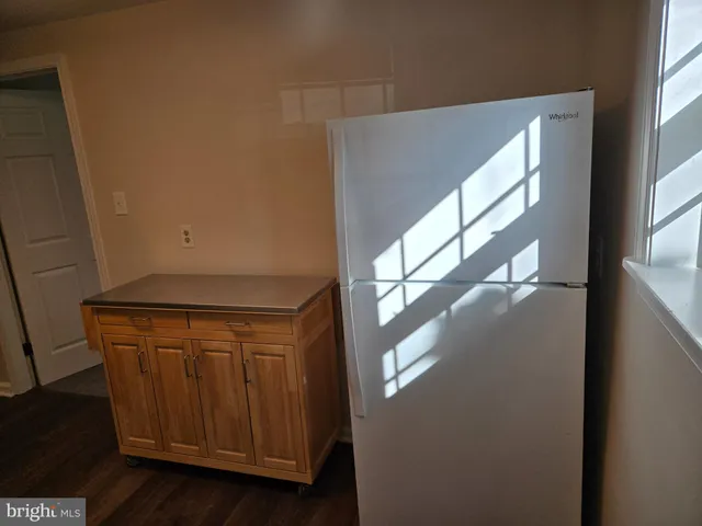 $1,300 | 341 South 26th Street, Unit B, Purcellville, VA 20132