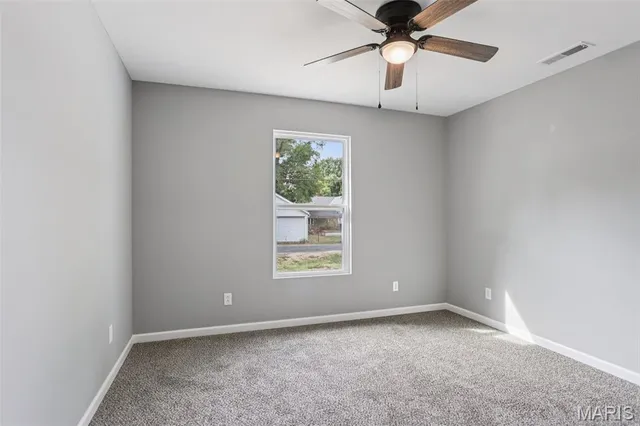 $265,000 | 609 East North Street, Staunton, IL 62088