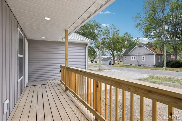 $265,000 | 609 East North Street, Staunton, IL 62088