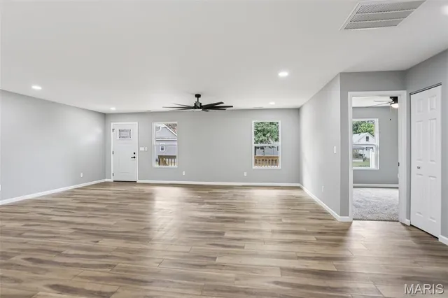 $265,000 | 609 East North Street, Staunton, IL 62088