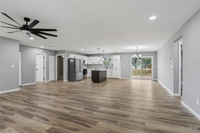 $265,000 | 609 East North Street, Staunton, IL 62088