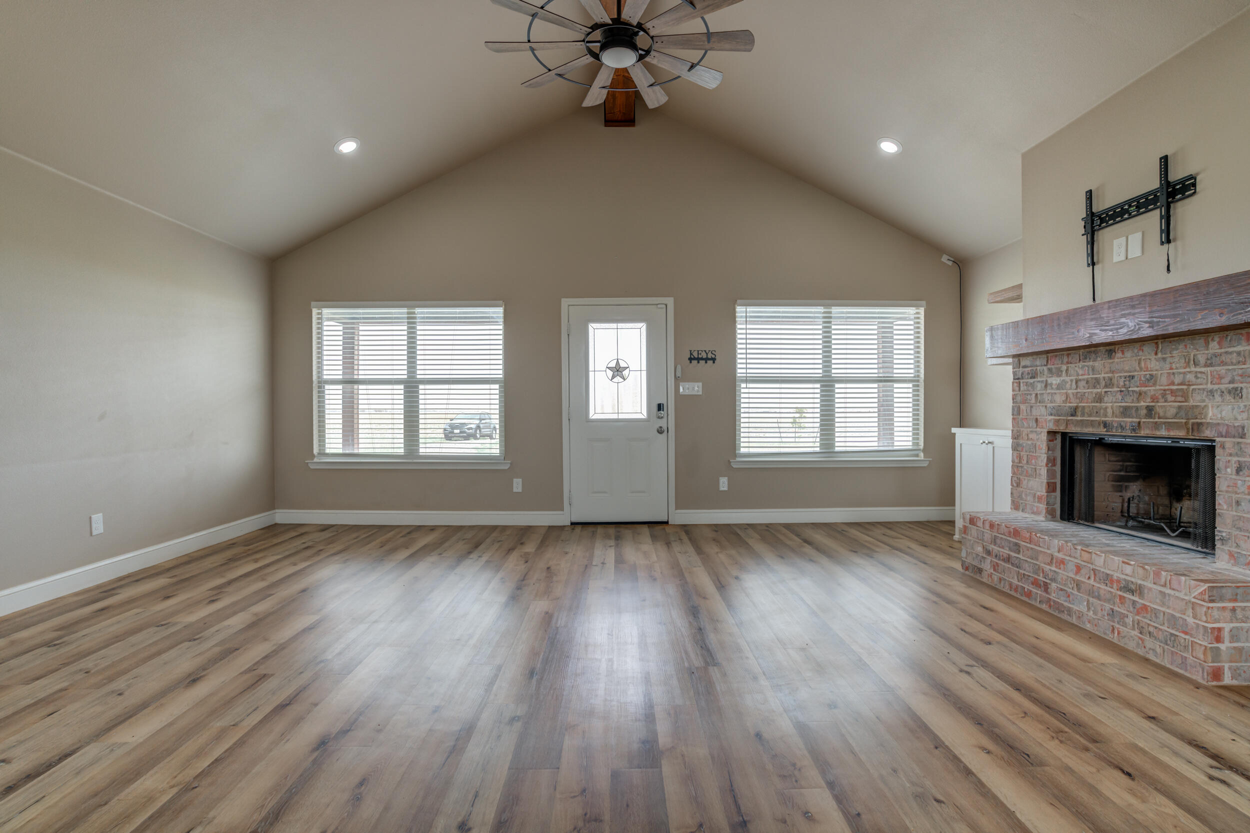 10721 County Road 6000 Shallowater, TX 79363 - Photo 9 of 41 10721-CR-6000_Shallowater-TX_5