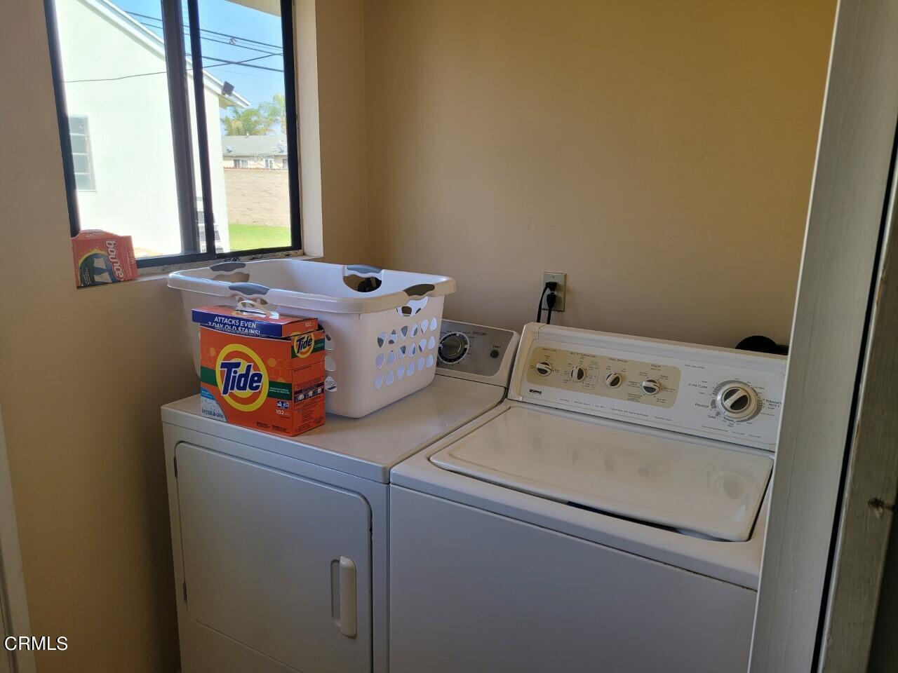 119 Lark Street Oxnard, CA 93033 - Photo 6 of 14 a utility room with dryer and washer