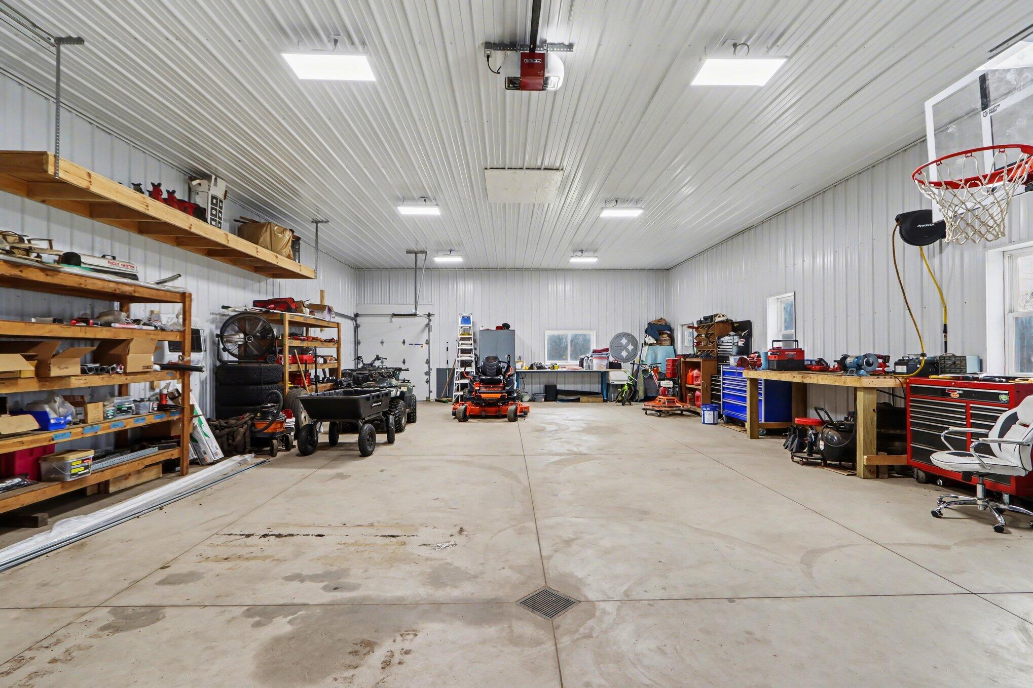 22381 North Angling Road Centreville, MI 49032 - Photo 33 of 45 30x48 Polebarn