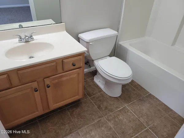 $1,500 | 4225 Brook Creek Lane, Unit B, Greenville, NC 27858