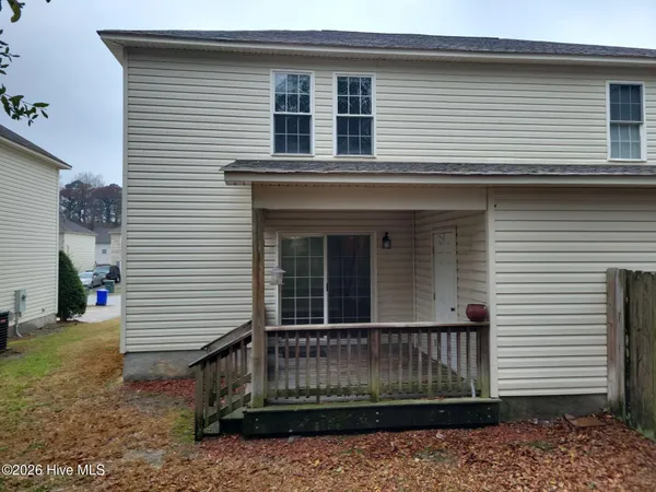 $1,500 | 4225 Brook Creek Lane, Unit B, Greenville, NC 27858