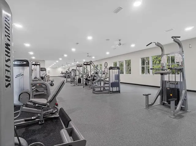 $2,700 | 382 Lightning Bug Lane, Freeport, FL 32439