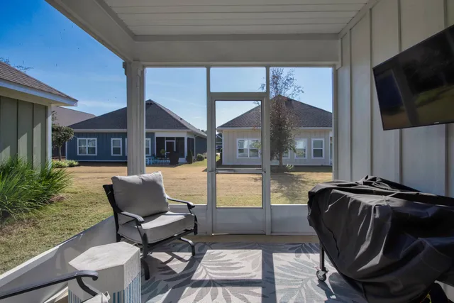 $2,700 | 382 Lightning Bug Lane, Freeport, FL 32439