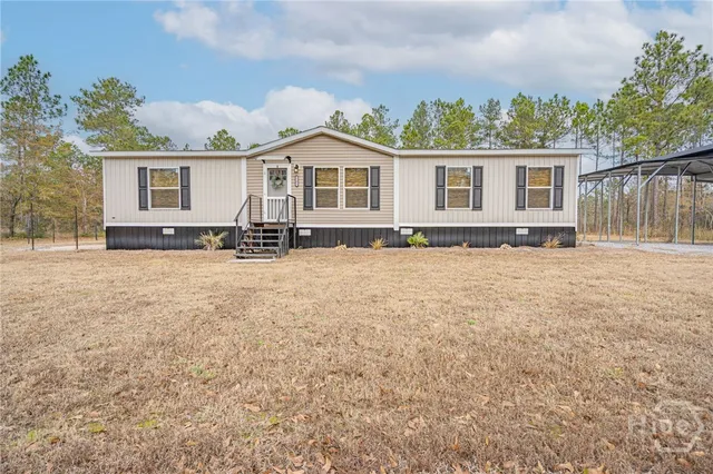 $330,000 | 1101 Old Dixie Highway North, Newington, GA 30446