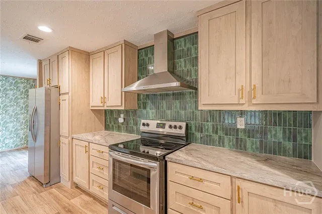 $330,000 | 1101 Old Dixie Highway North, Newington, GA 30446