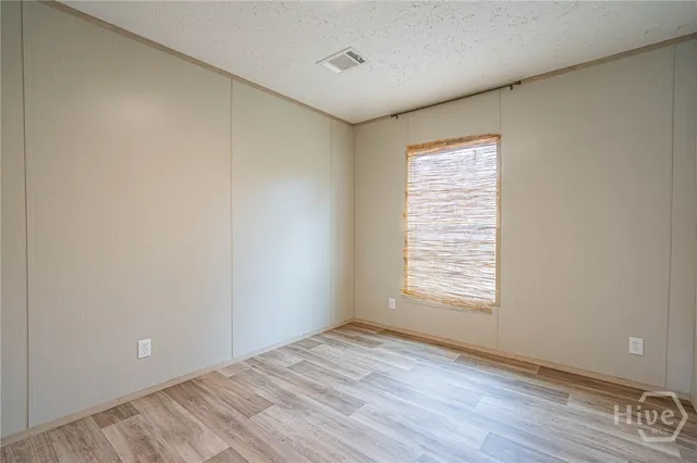 $330,000 | 1101 Old Dixie Highway North, Newington, GA 30446