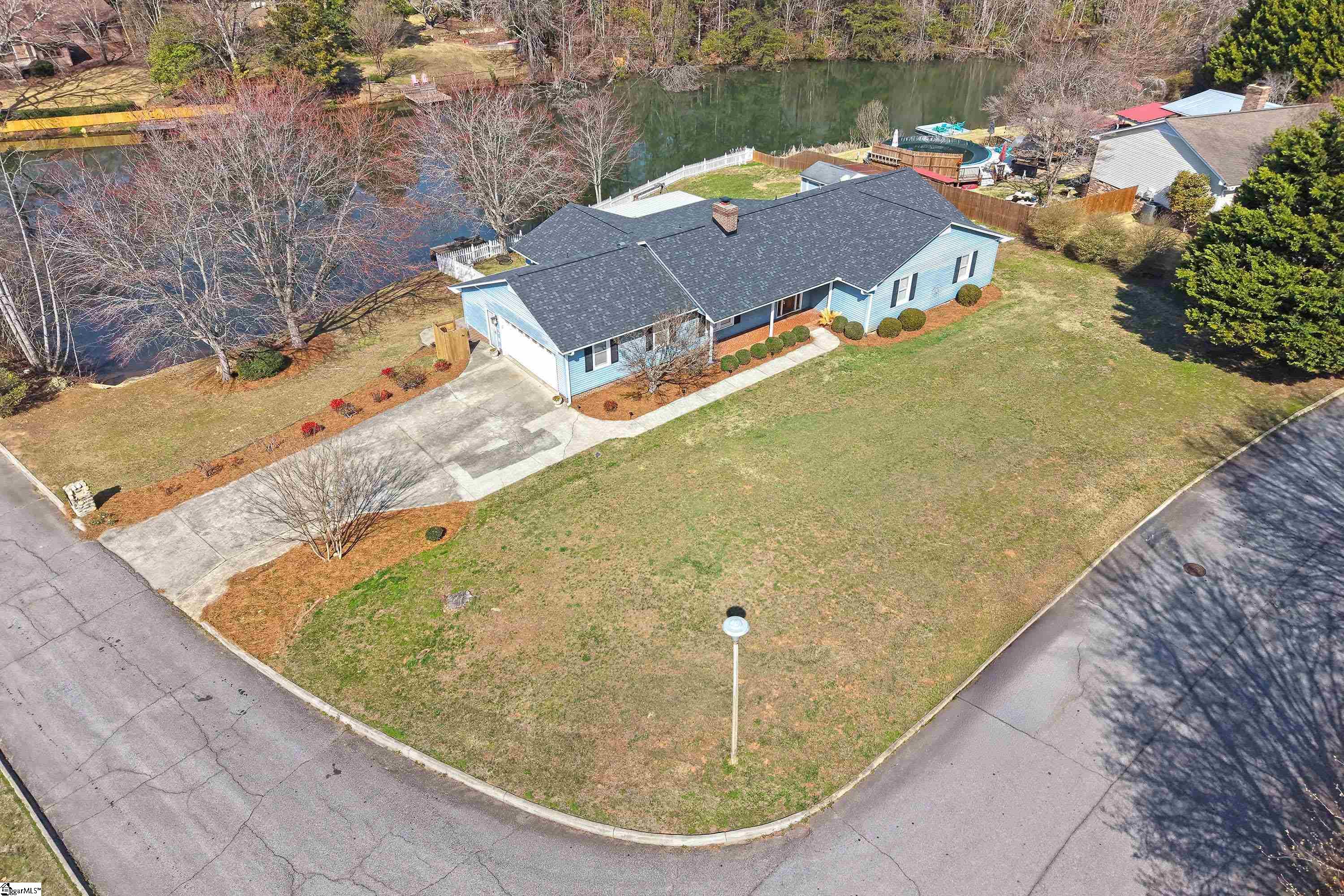 201 Buckingham Road Easley, SC 29640 - Photo 46 of 49