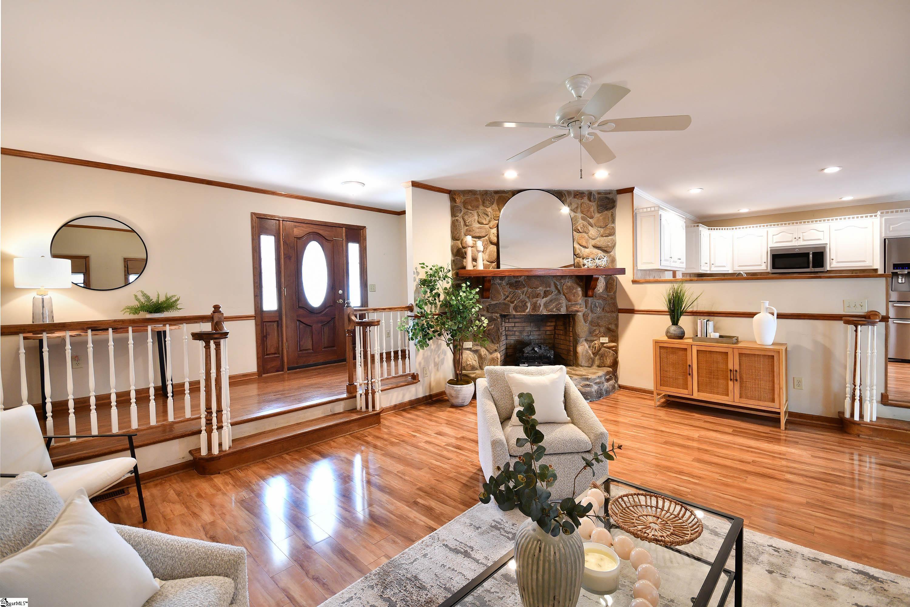 201 Buckingham Road Easley, SC 29640 - Photo 8 of 49 Gallery Image 8
