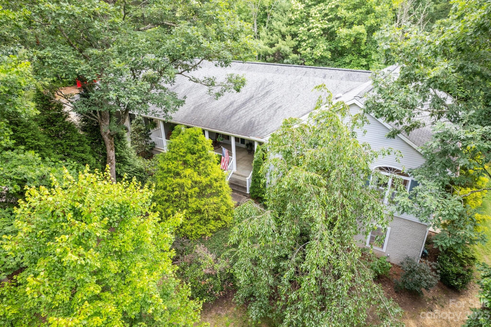 143 Whitaker Road Fairview, NC 28730 - Photo 24 of 25 Gallery Image 24