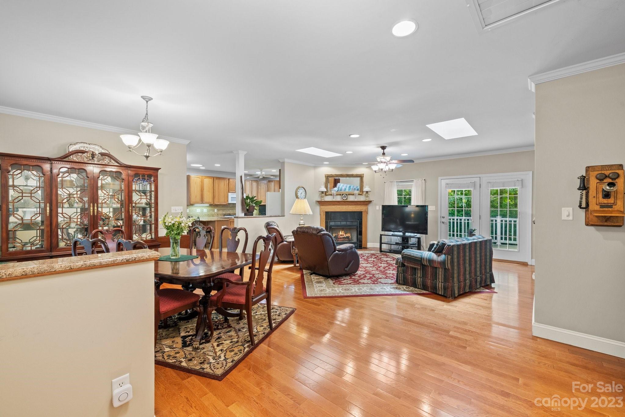 143 Whitaker Road Fairview, NC 28730 - Photo 4 of 25 Gallery Image 4