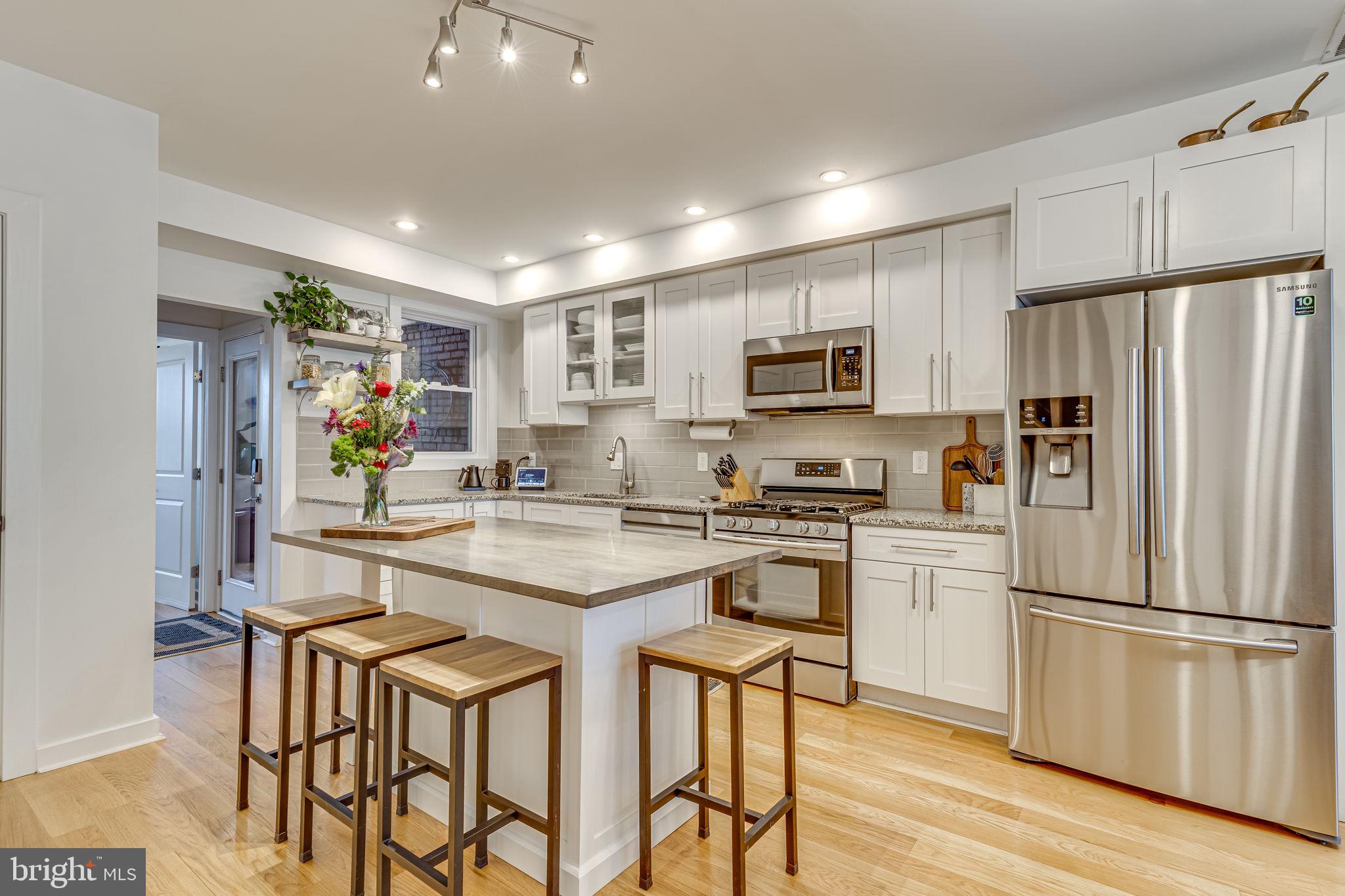 36 Rhode Island Avenue Northeast Washington, DC 20002 - Photo 2 of 35
