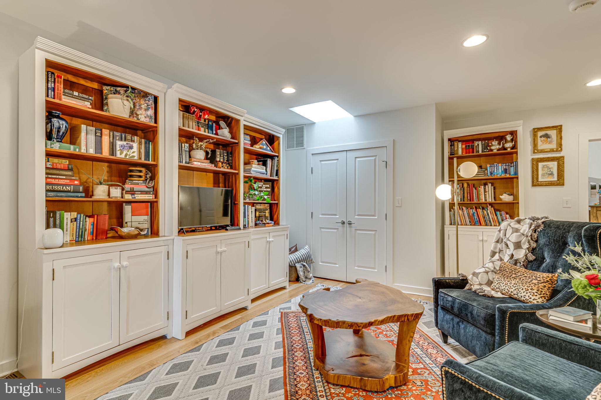 36 Rhode Island Avenue Northeast Washington, DC 20002 - Photo 21 of 35
