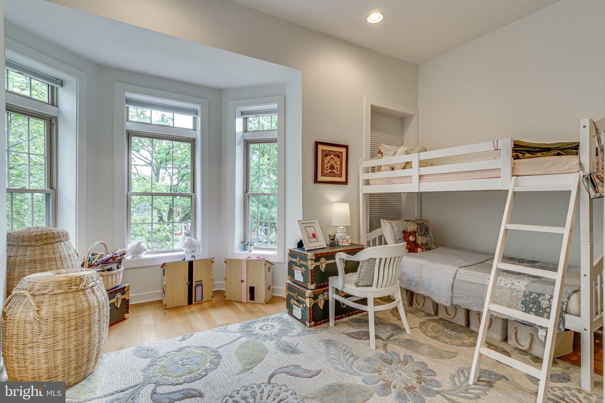36 Rhode Island Avenue Northeast Washington, DC 20002 - Photo 23 of 35
