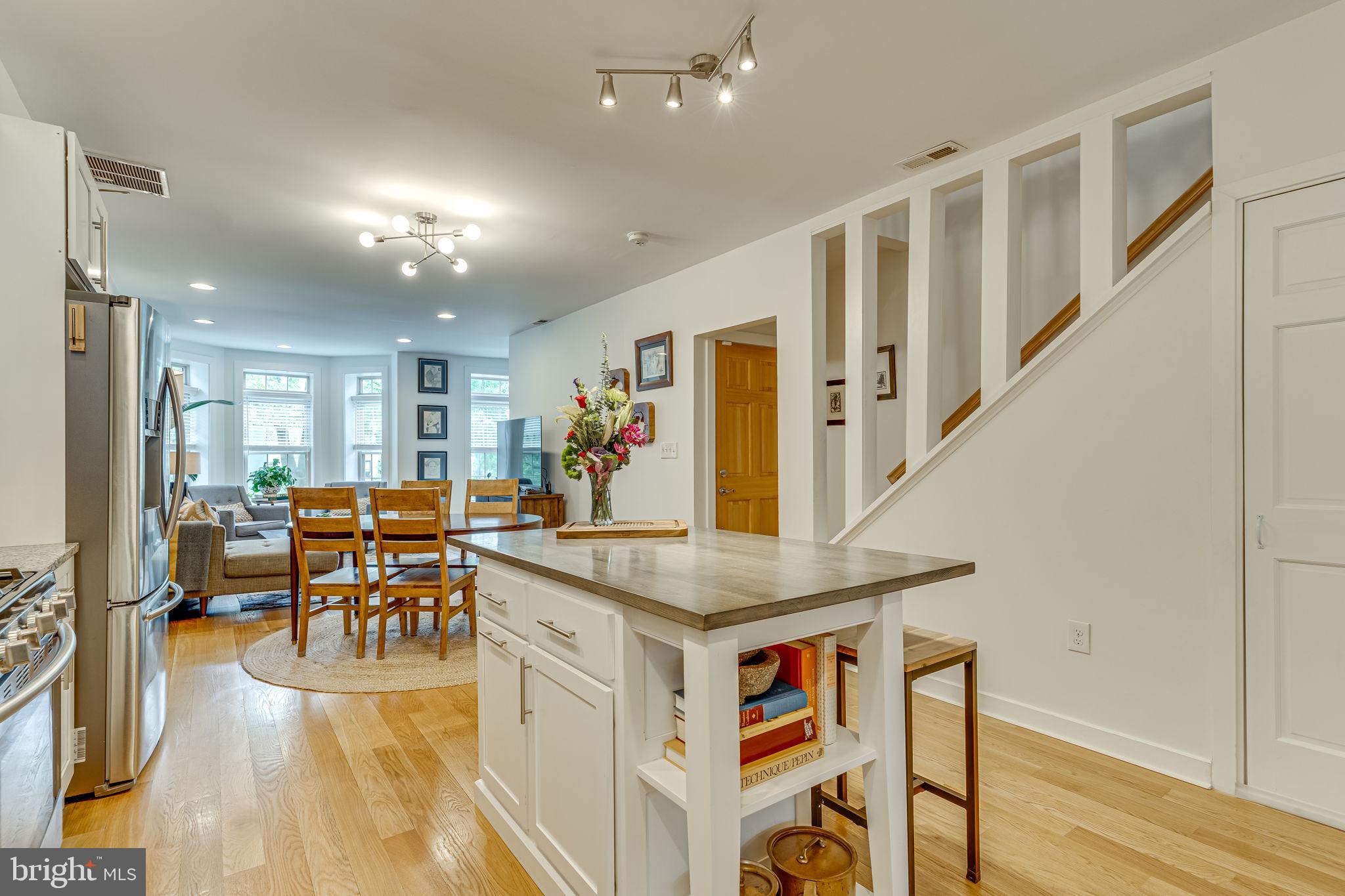 36 Rhode Island Avenue Northeast Washington, DC 20002 - Photo 6 of 35
