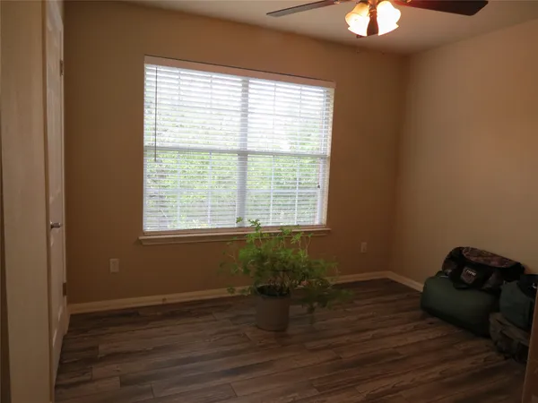 $2,250 | 402 Las Colinas Drive, Leander, TX 78641