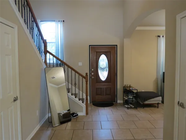 $2,250 | 402 Las Colinas Drive, Leander, TX 78641