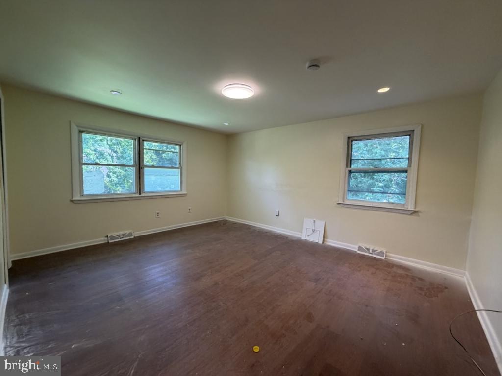 322 Nicholson Road Mount Ephraim, NJ 08059 - Photo 23 of 52