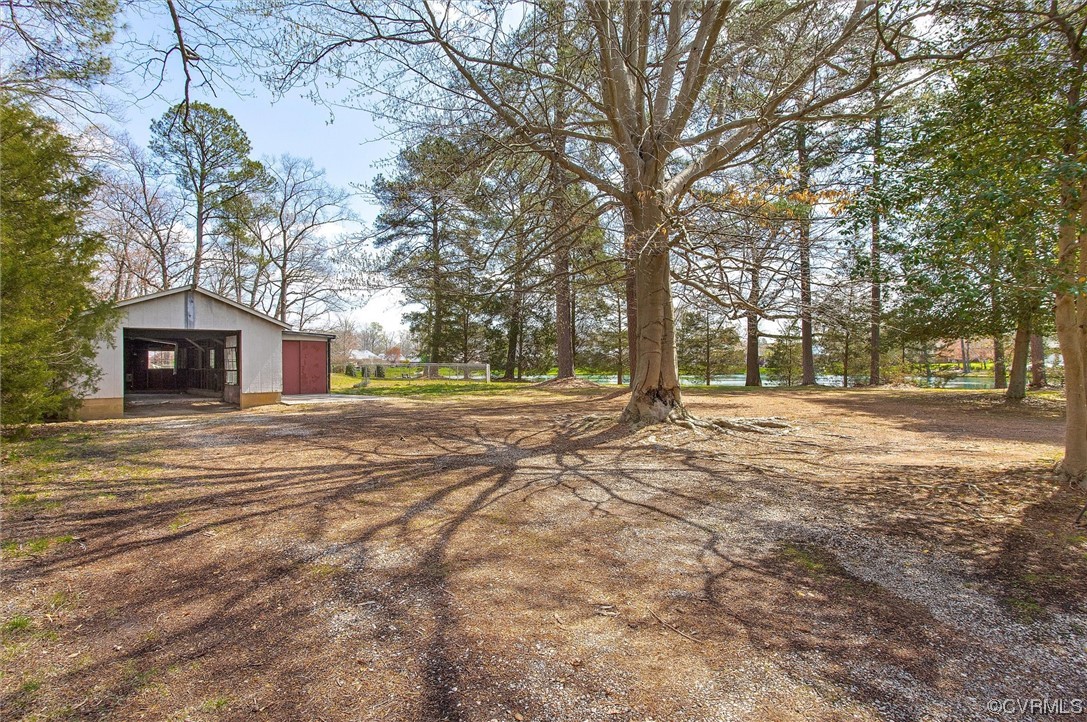 5441 Iron Bridge Road North Chesterfield, VA 23234 - Photo 29 of 40 Gallery Image 29