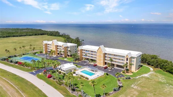 $299,000 | 101 North Marion Court, Unit 122, Punta Gorda, FL 33950