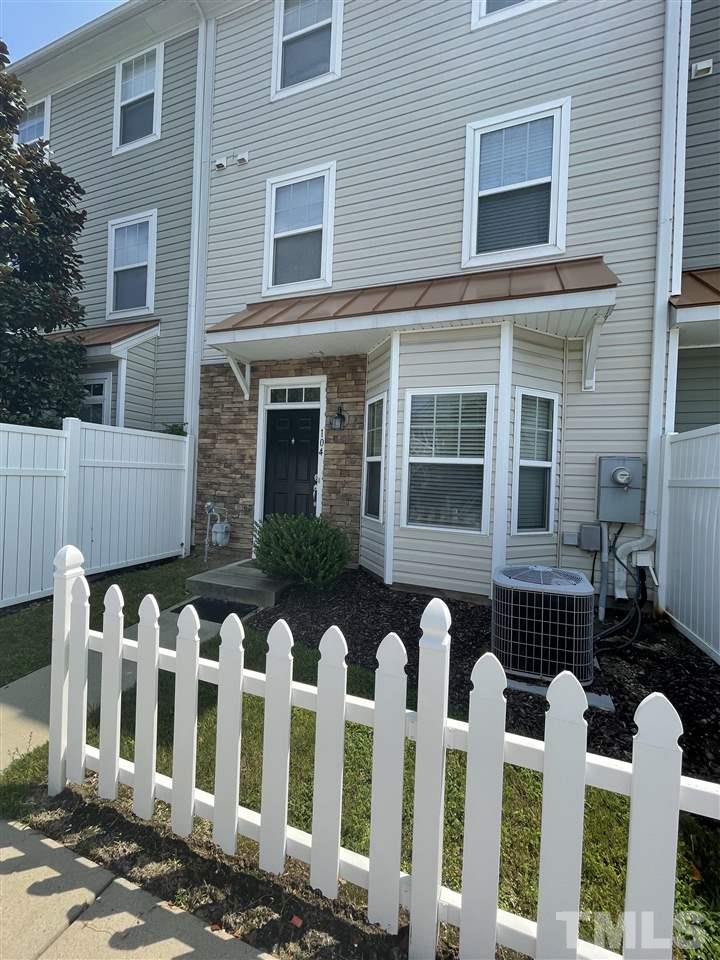 11720 Coppergate Drive, Unit 104 Raleigh, NC 27614 - Photo 4 of 25