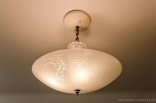 $160,000 | 409 North Water Street, Salem, IN 47167