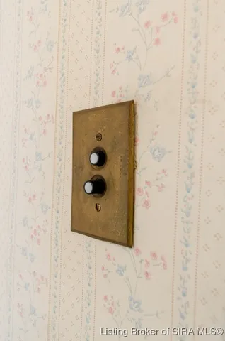 $160,000 | 409 North Water Street, Salem, IN 47167