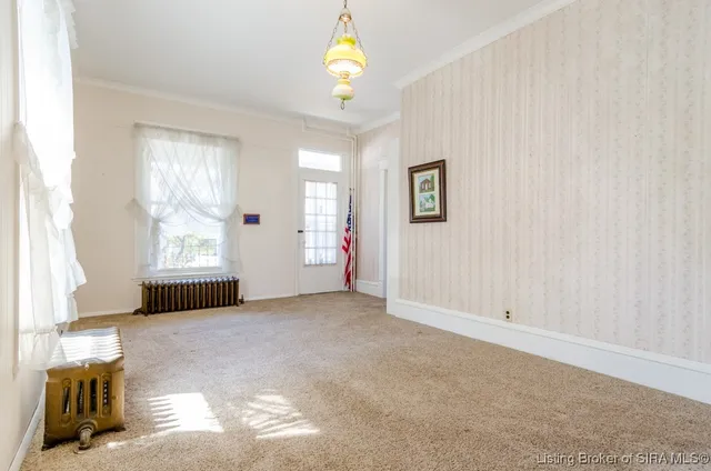 $160,000 | 409 North Water Street, Salem, IN 47167