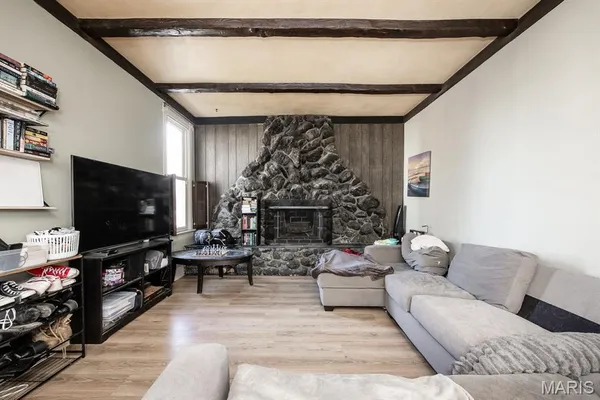 $125,000 | 710 Lebanon Avenue, Belleville, IL 62221