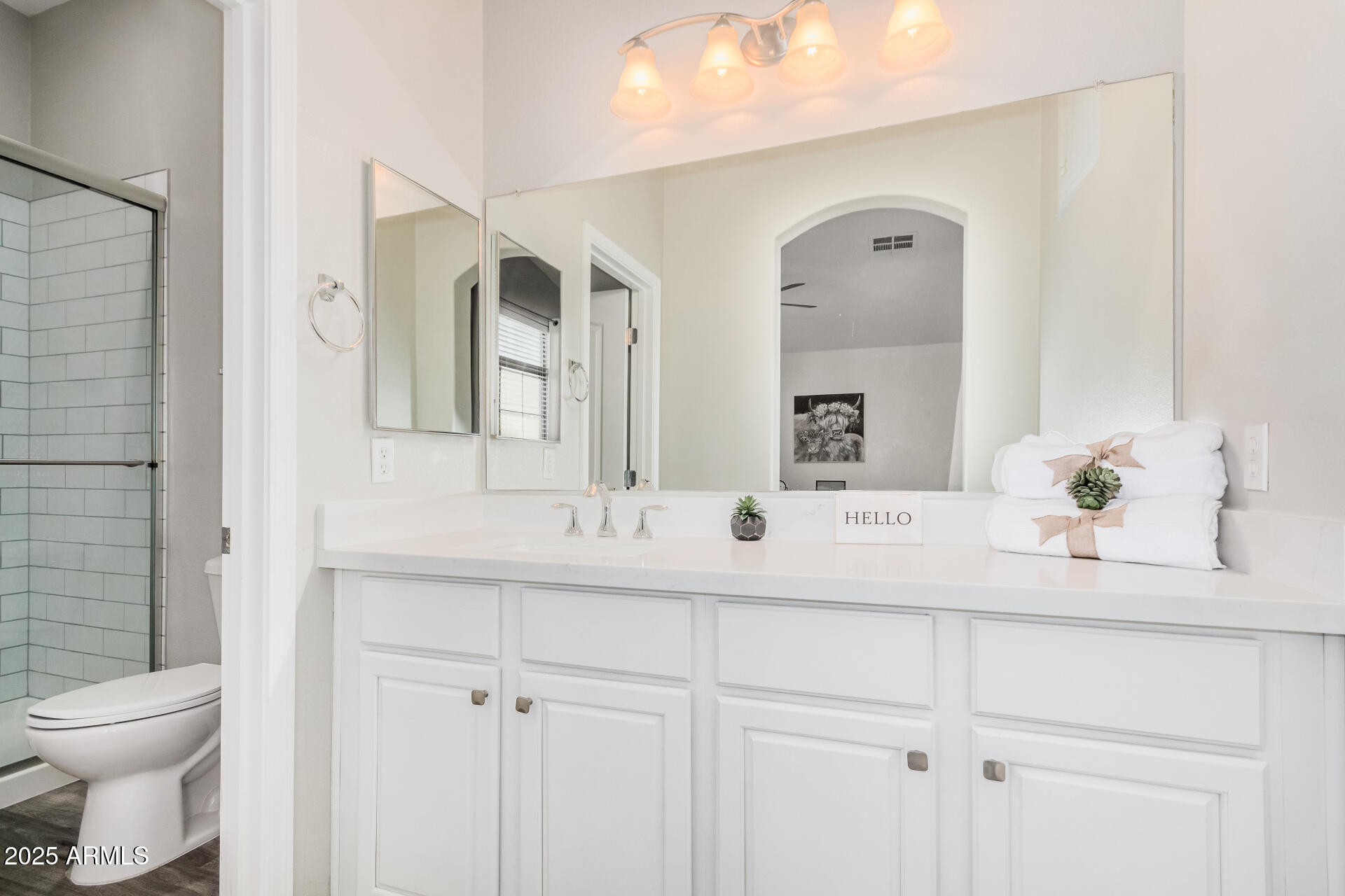 1350 South Greenfield Road, Unit 1046 Mesa, AZ 85206 - Photo 21 of 35 a bathroom with a sink and a toilet