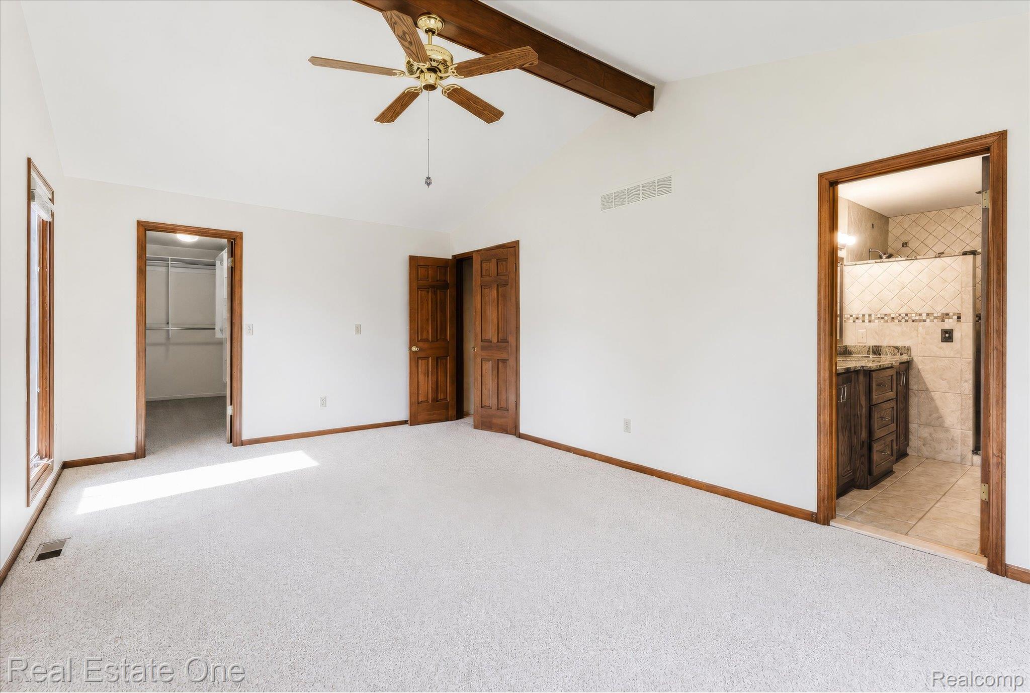 3393 Charlwood Drive Rochester, MI 48306 - Photo 29 of 60 29-033.jpg