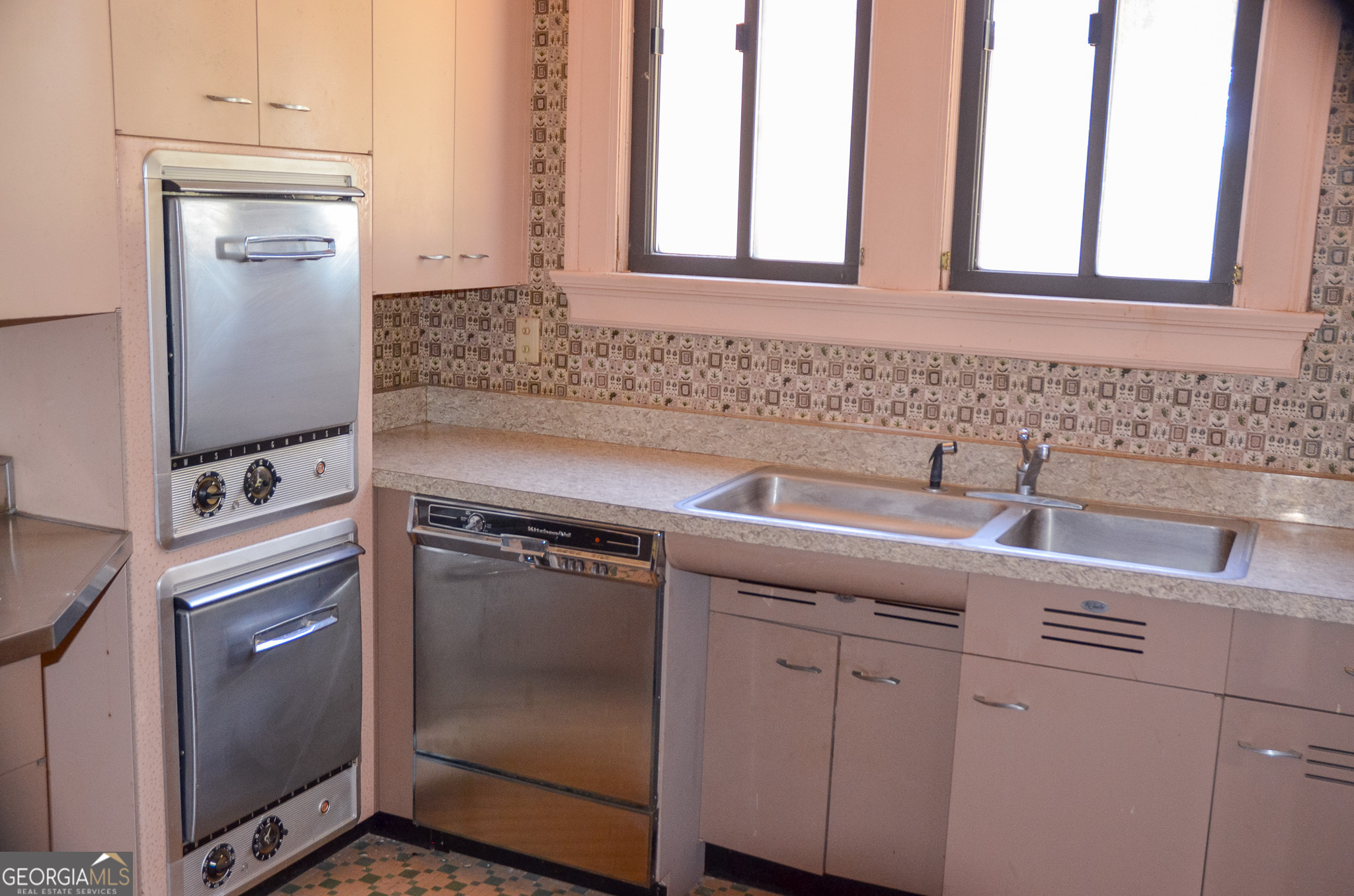 318 Church Street Parrott, GA 39877 - Photo 8 of 19