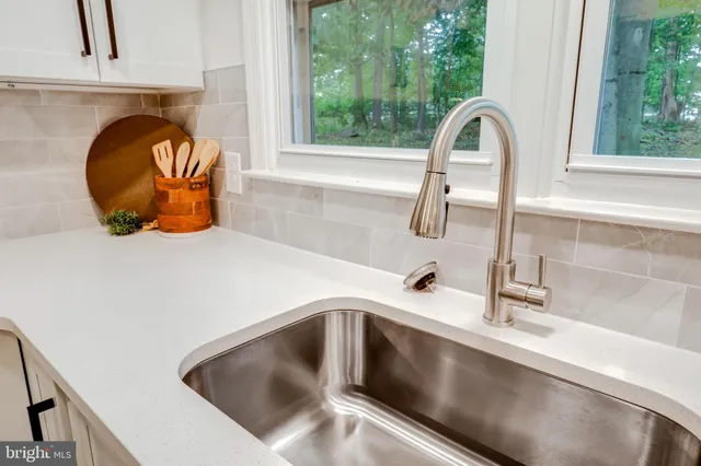 $849,900 | 4928 Edgewood Road, Doylestown, PA 18902