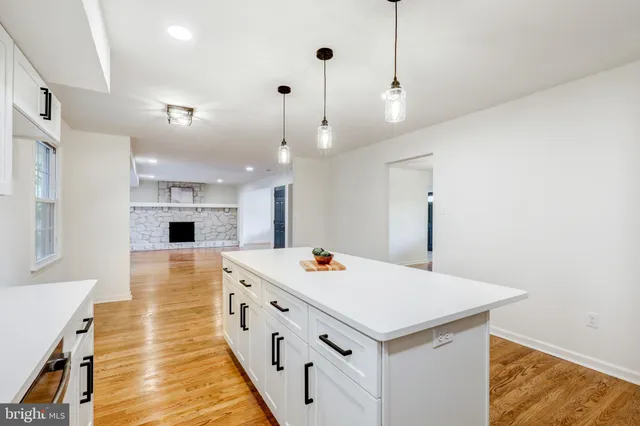 $849,900 | 4928 Edgewood Road, Doylestown, PA 18902