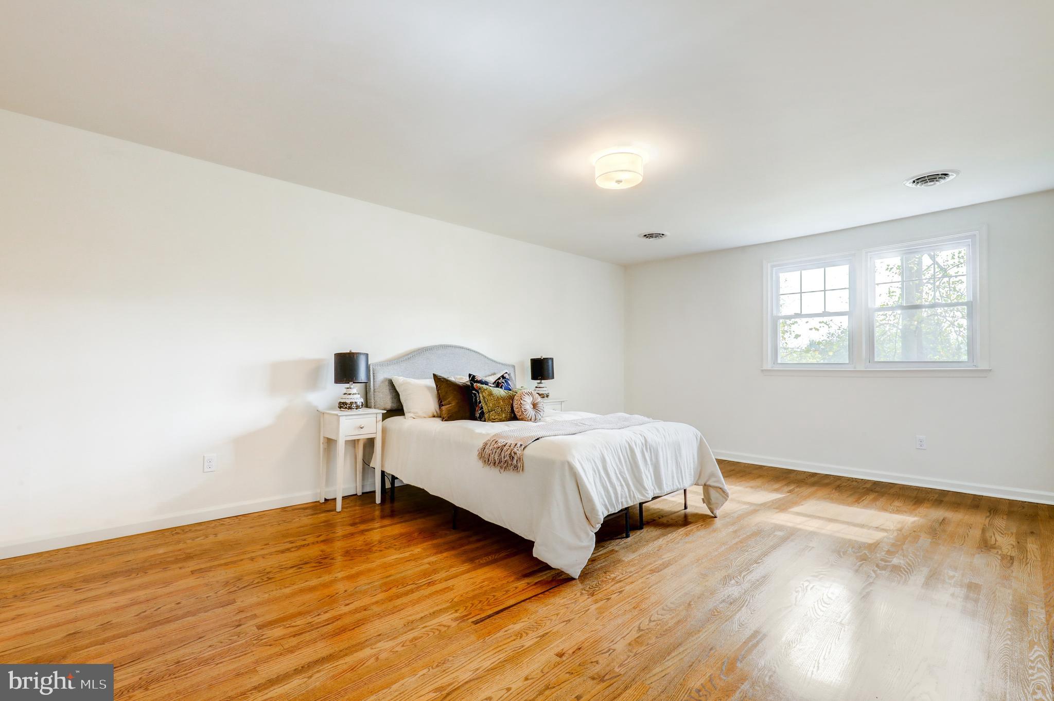 4928 Edgewood Road Doylestown, PA 18902 - Photo 24 of 49