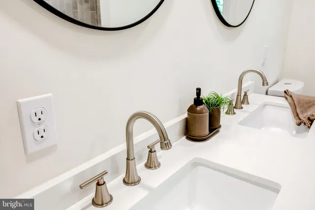 $849,900 | 4928 Edgewood Road, Doylestown, PA 18902