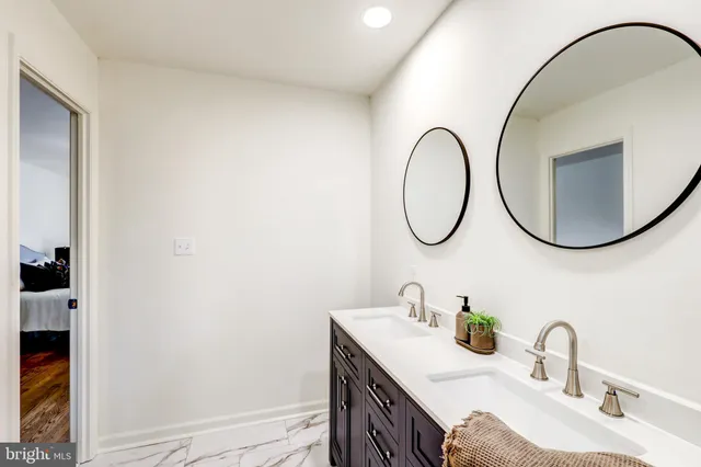 $849,900 | 4928 Edgewood Road, Doylestown, PA 18902