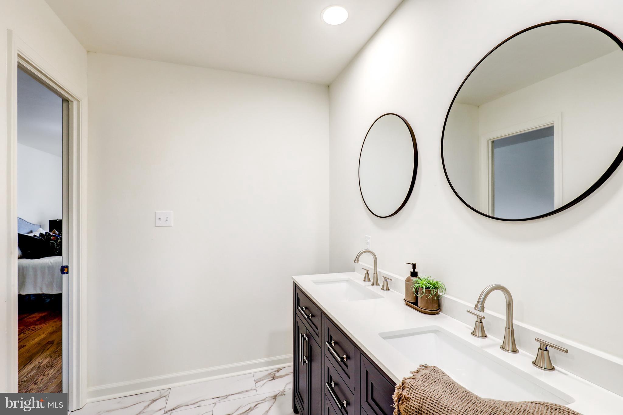 4928 Edgewood Road Doylestown, PA 18902 - Photo 30 of 49