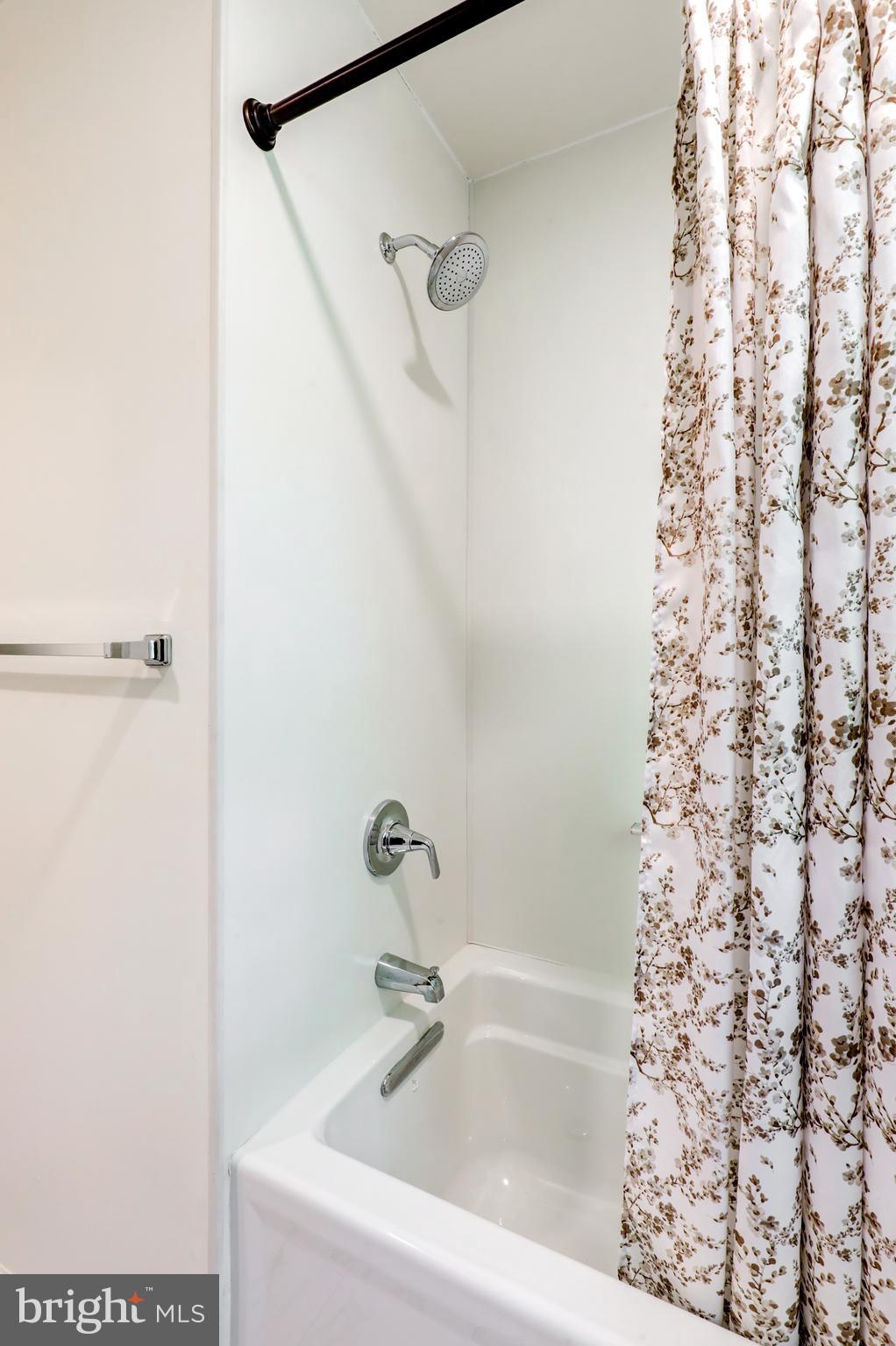 4928 Edgewood Road Doylestown, PA 18902 - Photo 32 of 49