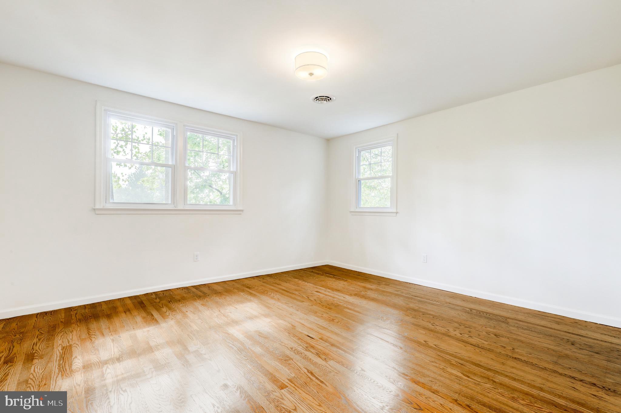 4928 Edgewood Road Doylestown, PA 18902 - Photo 36 of 49