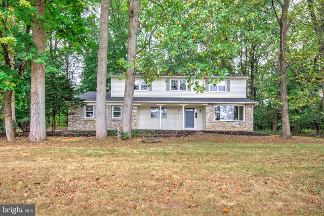 $849,900 | 4928 Edgewood Road, Doylestown, PA 18902