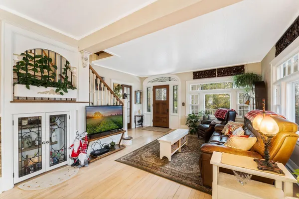 $1,499,900 | 925 14th Street, Cloquet, MN 55720