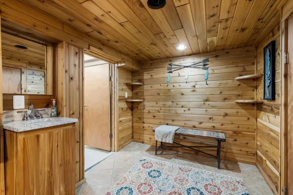 $1,499,900 | 925 14th Street, Cloquet, MN 55720