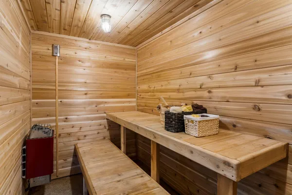 $1,499,900 | 925 14th Street, Cloquet, MN 55720