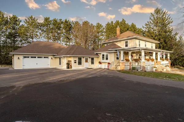 $1,499,900 | 925 14th Street, Cloquet, MN 55720